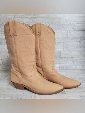 Women’s Wild Pair Western Peach Color Rodeo Cowboy Boots Size 9 B